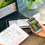 How to Become a Graphic Designer